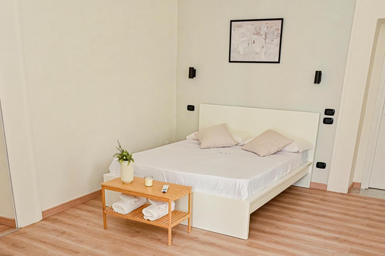Cozy Rooms Napoli Nápoles Exterior foto