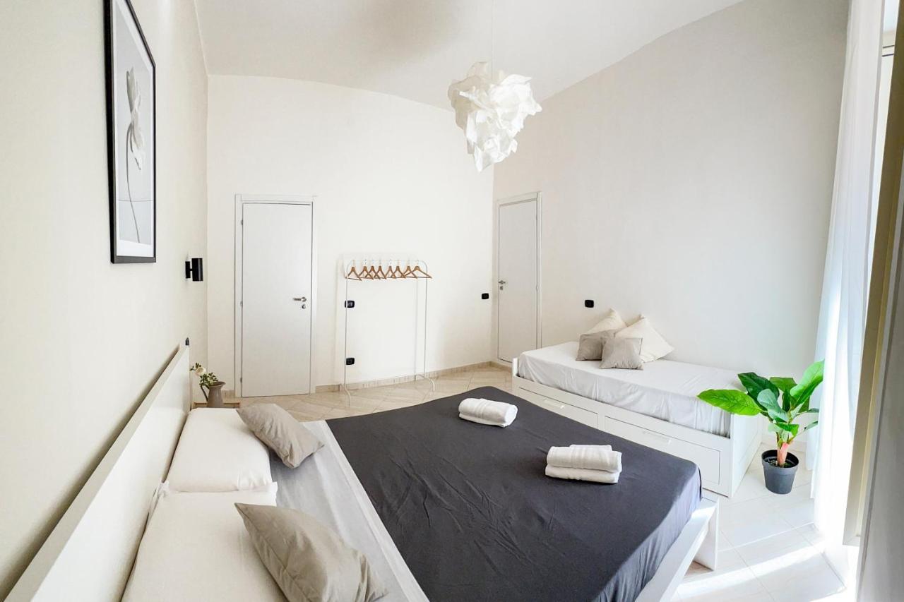 Cozy Rooms Napoli Nápoles Exterior foto