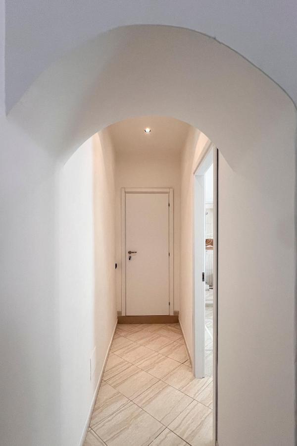 Cozy Rooms Napoli Nápoles Exterior foto