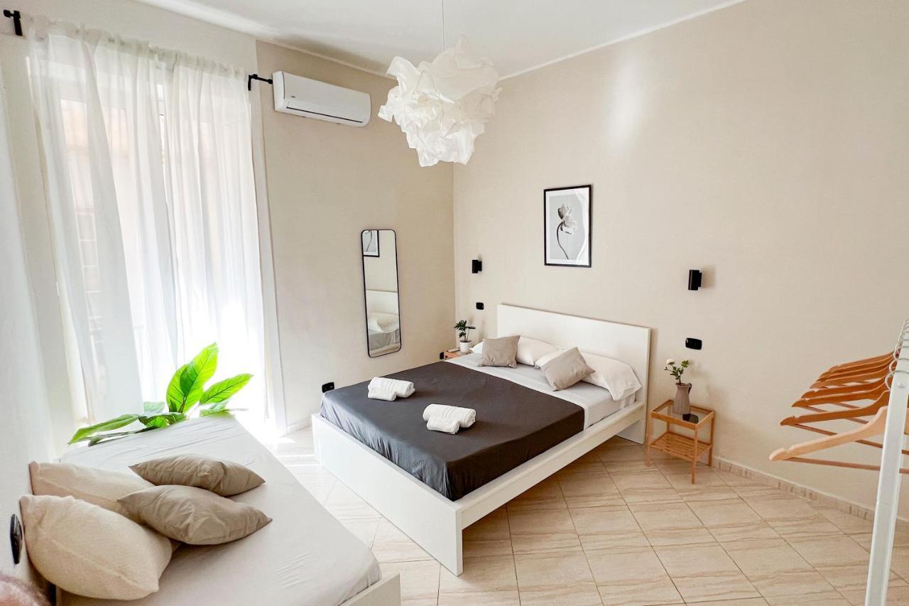 Cozy Rooms Napoli Nápoles Exterior foto